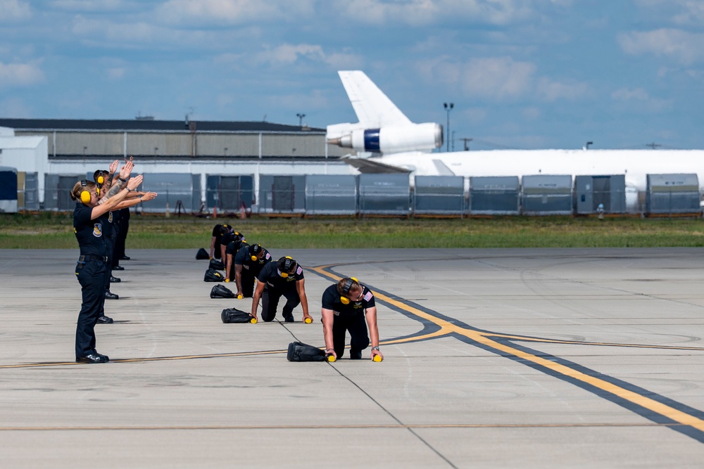 Blue Angels return from aerial performance during the Columbus Air Show