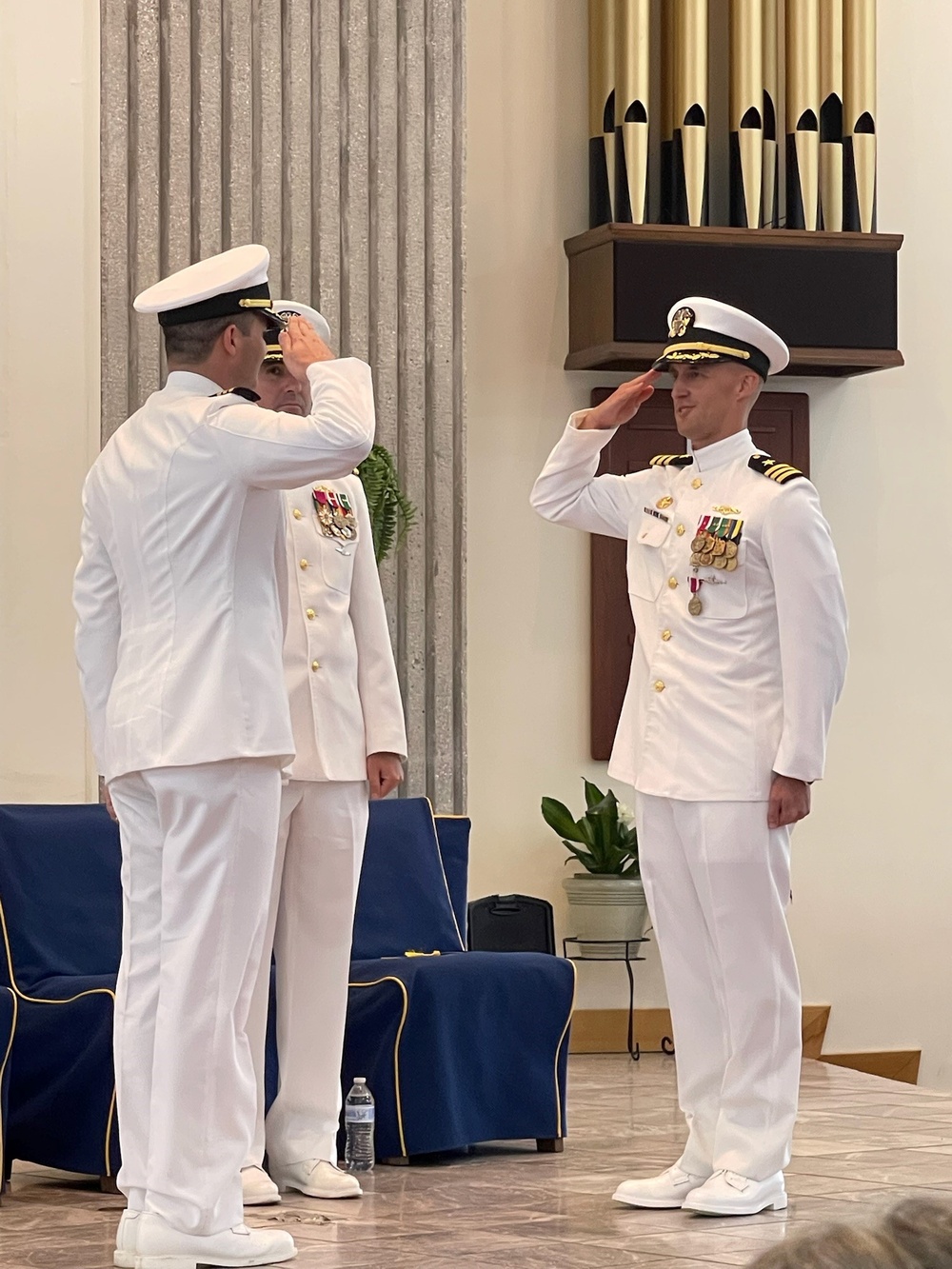 250814-N-Z0368-1001 USS West Virgina(BLUE) Change of Command