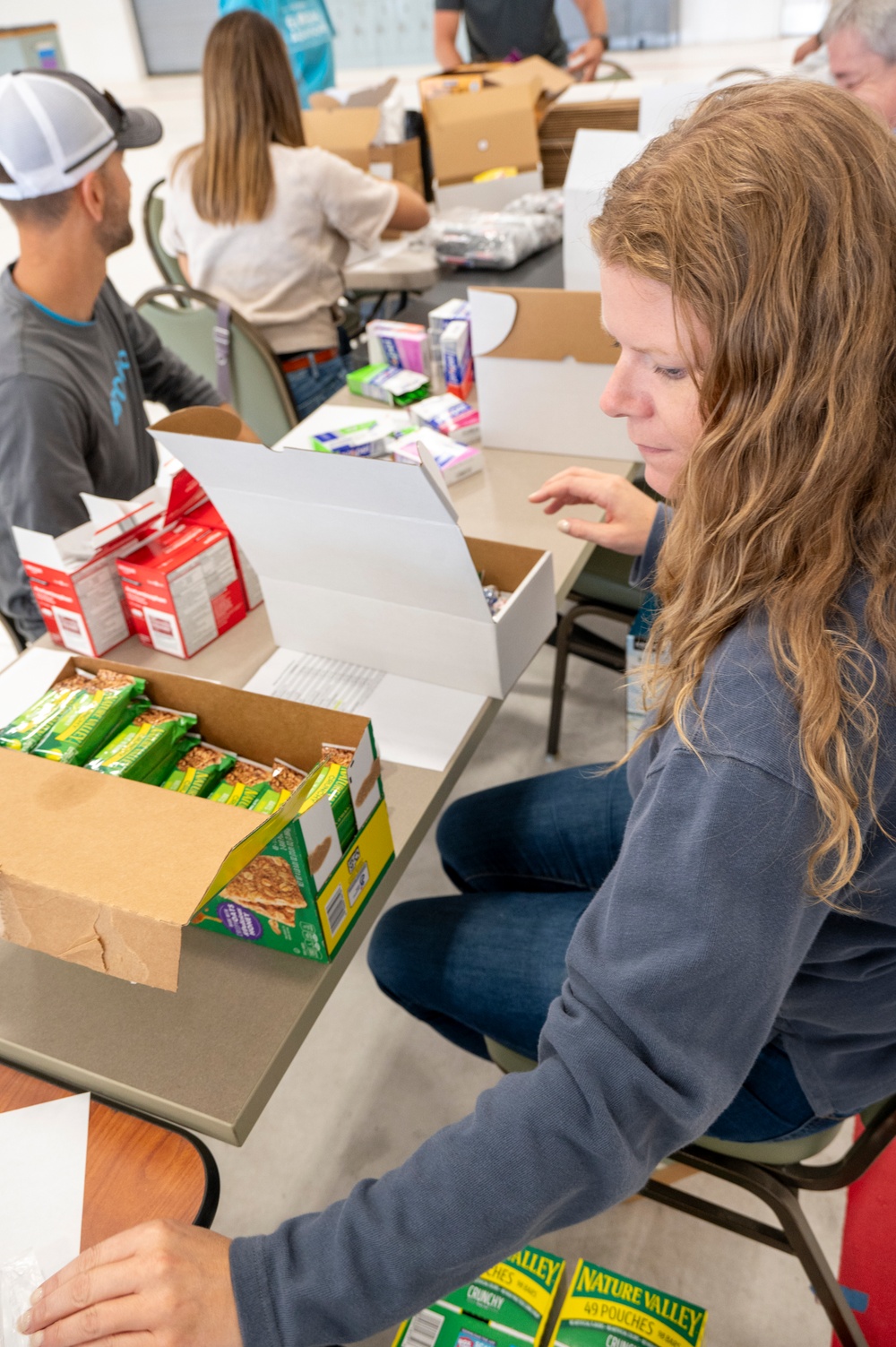 Community Leaders Join Forces at 171st to Support Deployed Airmen