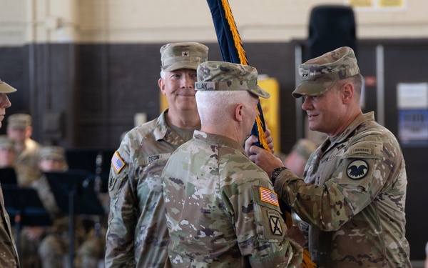 Army Reserve Aviation completes change of command