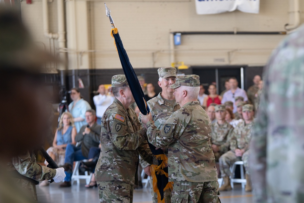 Army Reserve Aviation completes change of command