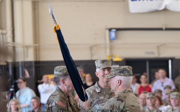 Army Reserve Aviation completes change of command