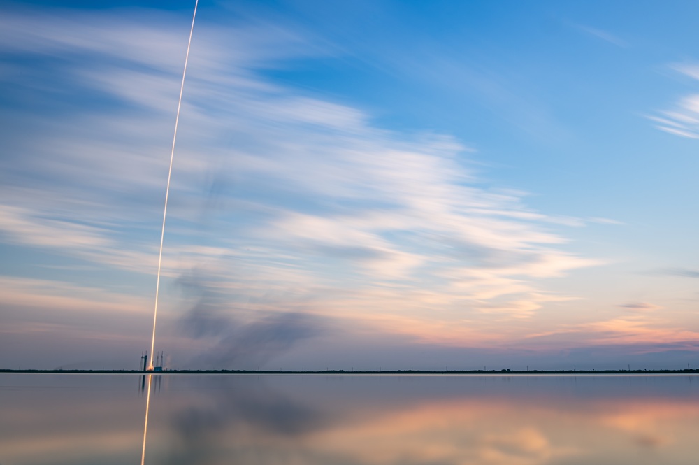 Starlink 10-56 Launches from Cape Canaveral Space Force Station