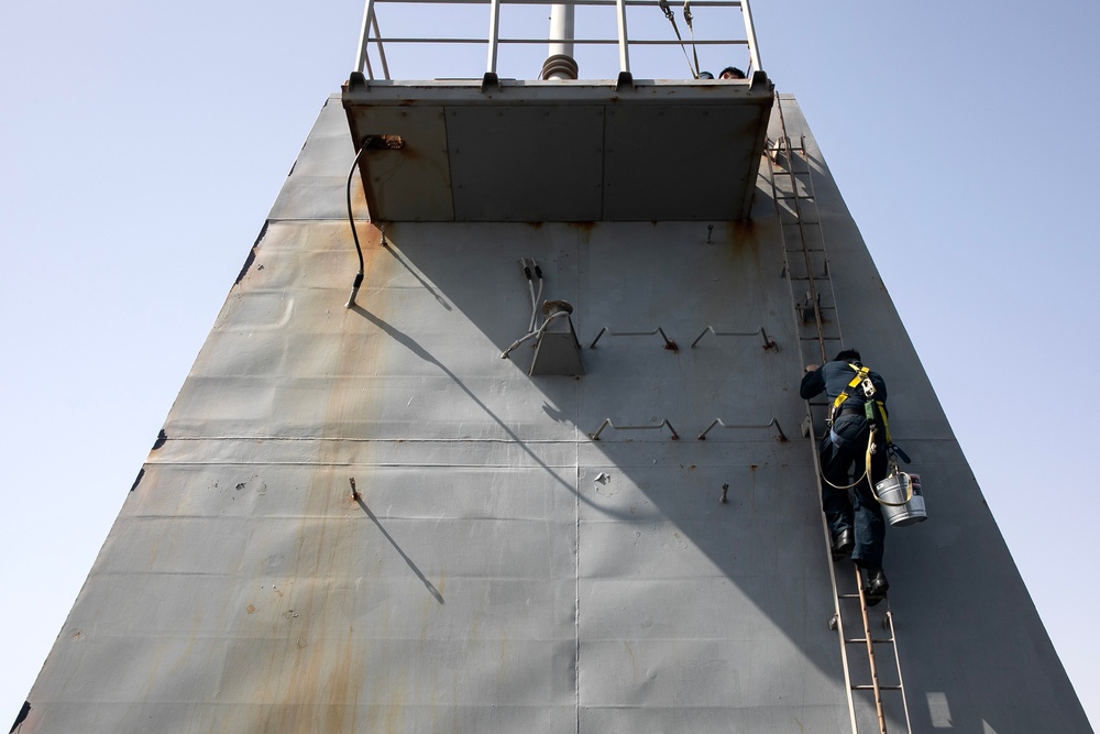 USS Wayne E. Meyer conducts operations in the U.S. Central Command area of responsibility as part of the Nimitz Carrier Strike Group