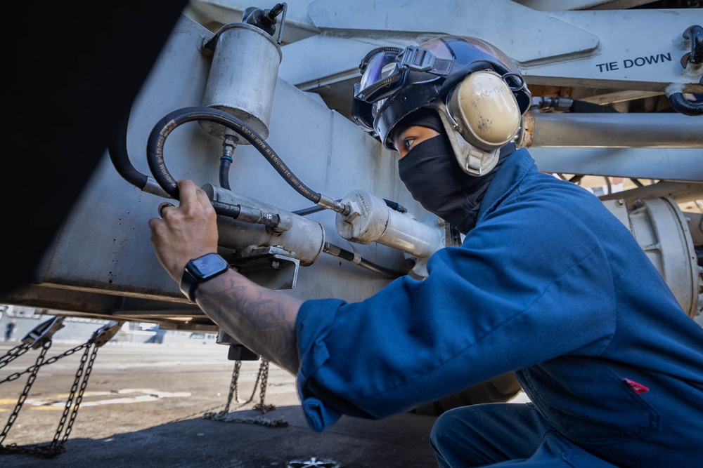 Daily Operations Aboard USS George H.W. Bush (CVN 77)