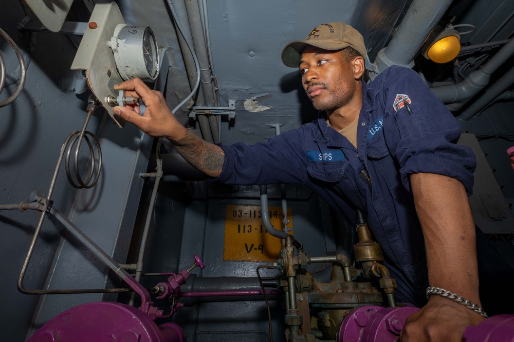 Daily Operations Aboard USS George H.W. Bush (CVN 77)