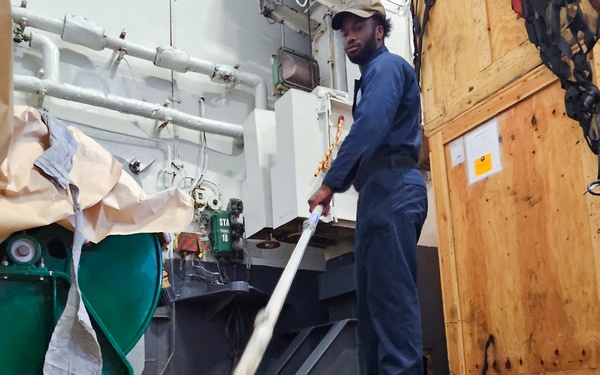 USS Theodore Roosevelt Maintenance