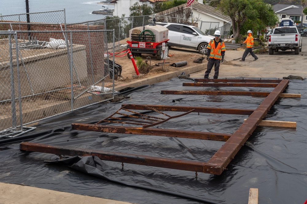 USACE clears debris from final property damaged by 2025 Pacific Palisades Fire.