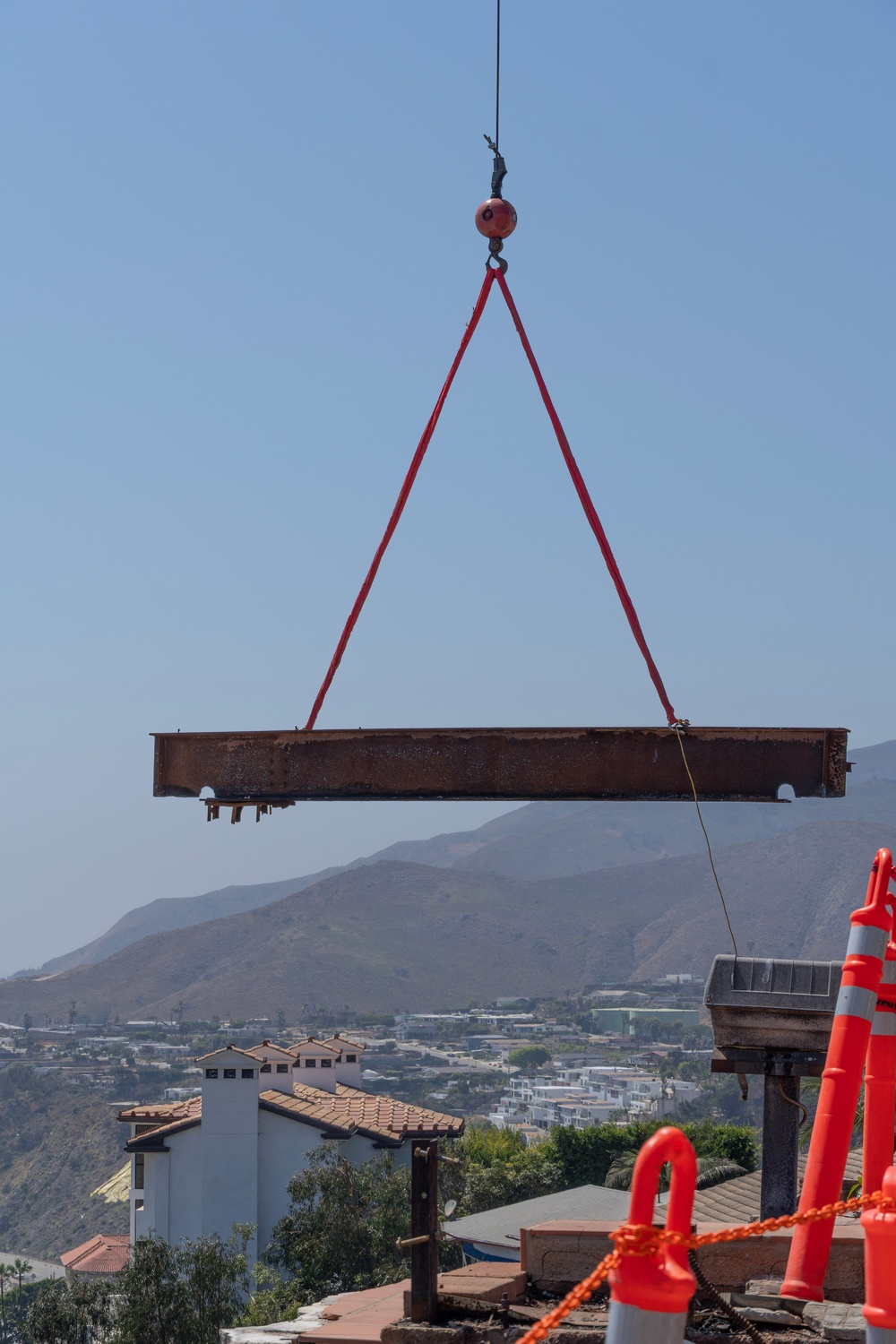 USACE clears debris from final property damaged by 2025 Pacific Palisades Fire.