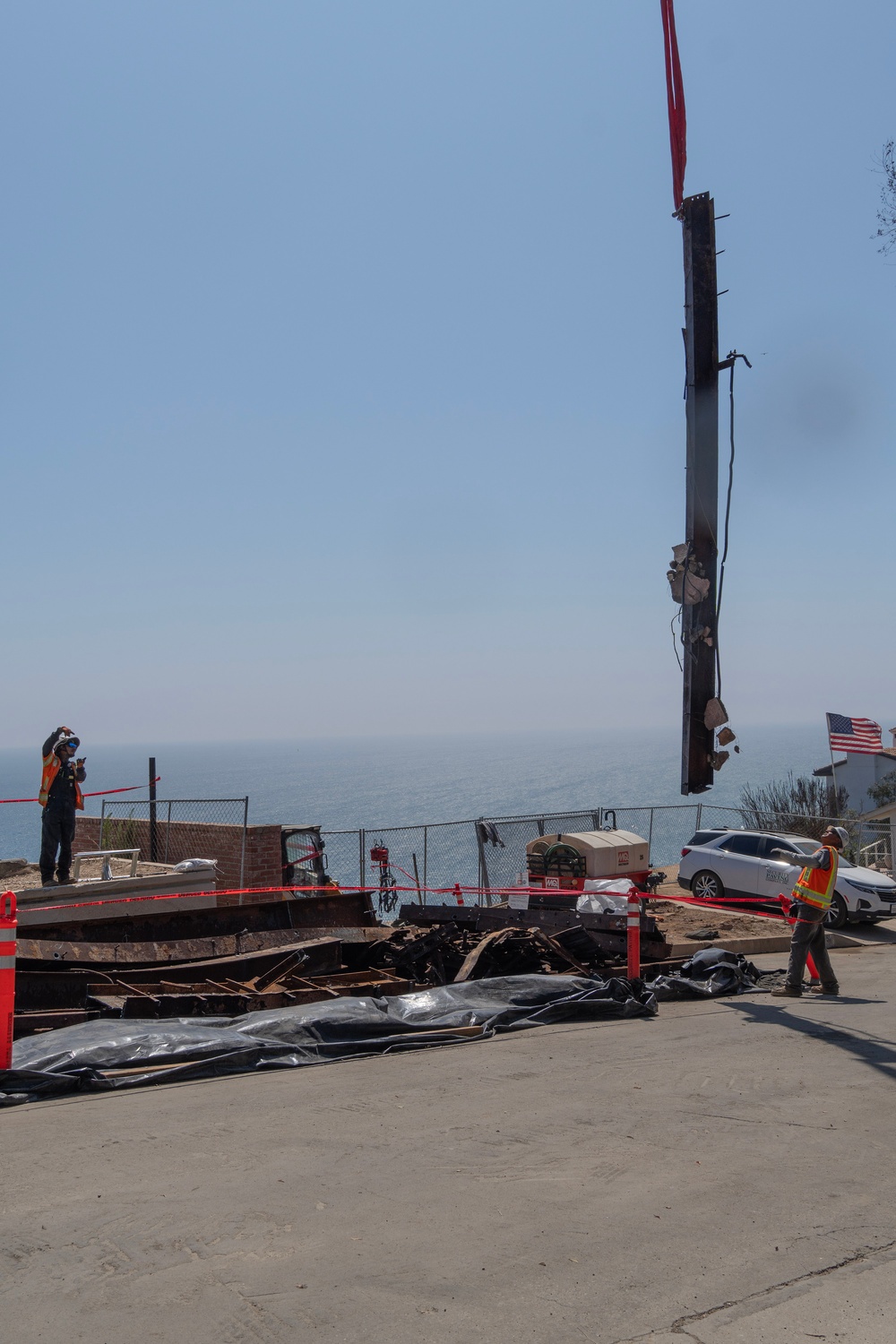 USACE clears debris from final property damaged by 2025 Pacific Palisades Fire.
