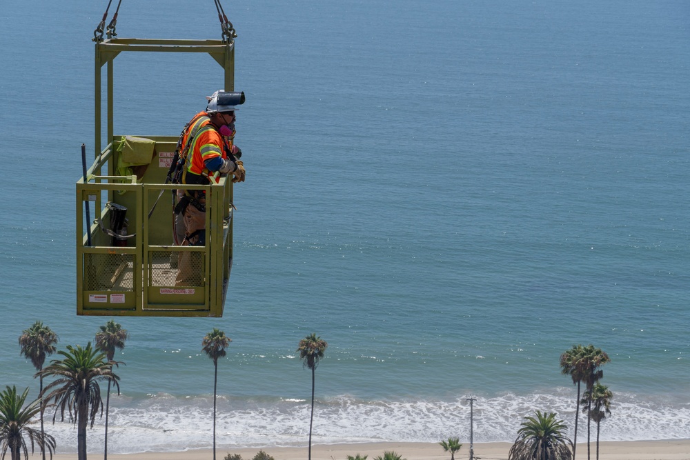 USACE clears debris from final property damaged by 2025 Pacific Palisades Fire.