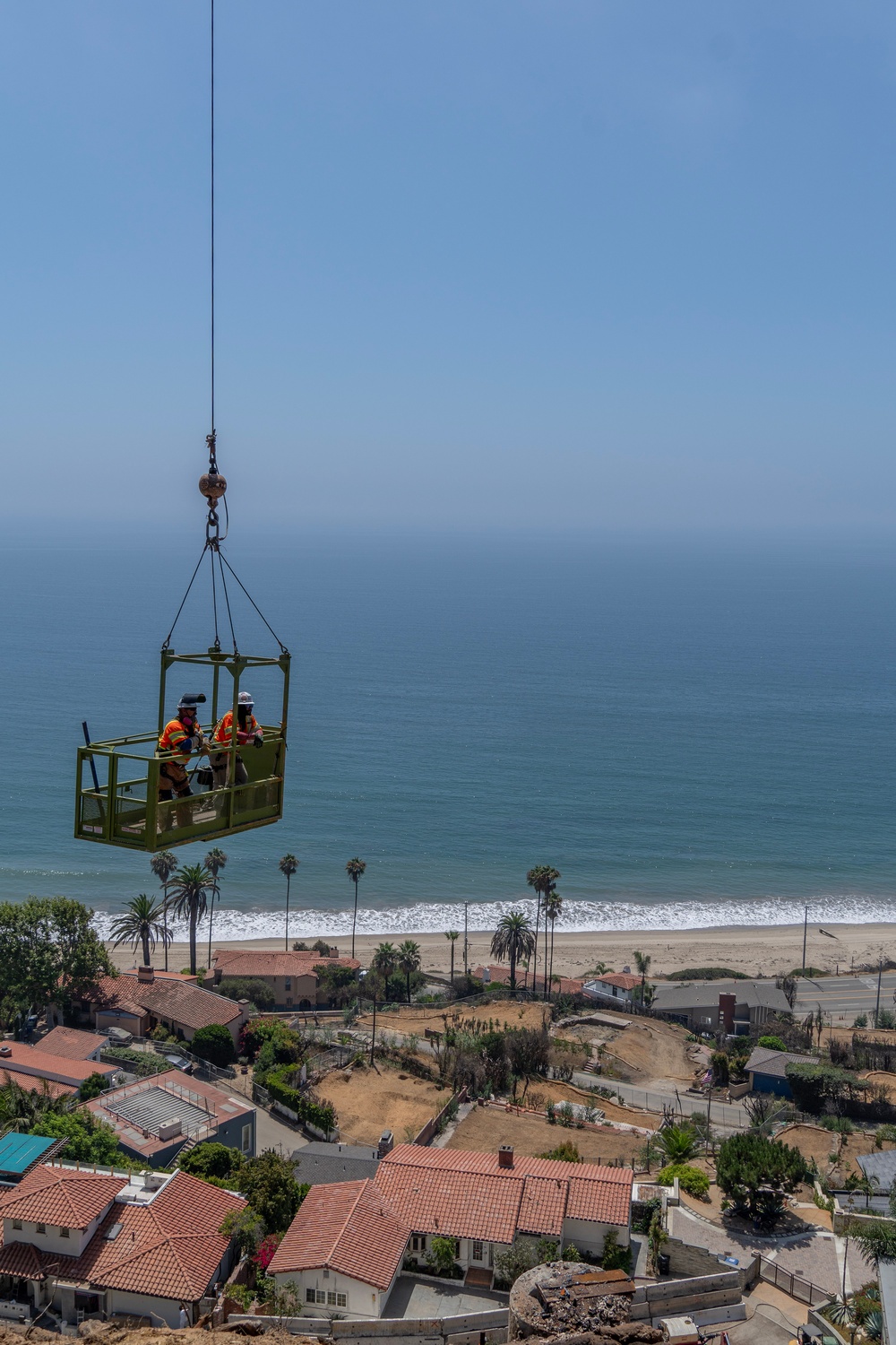 USACE clears debris from final property damaged by 2025 Pacific Palisades Fire.