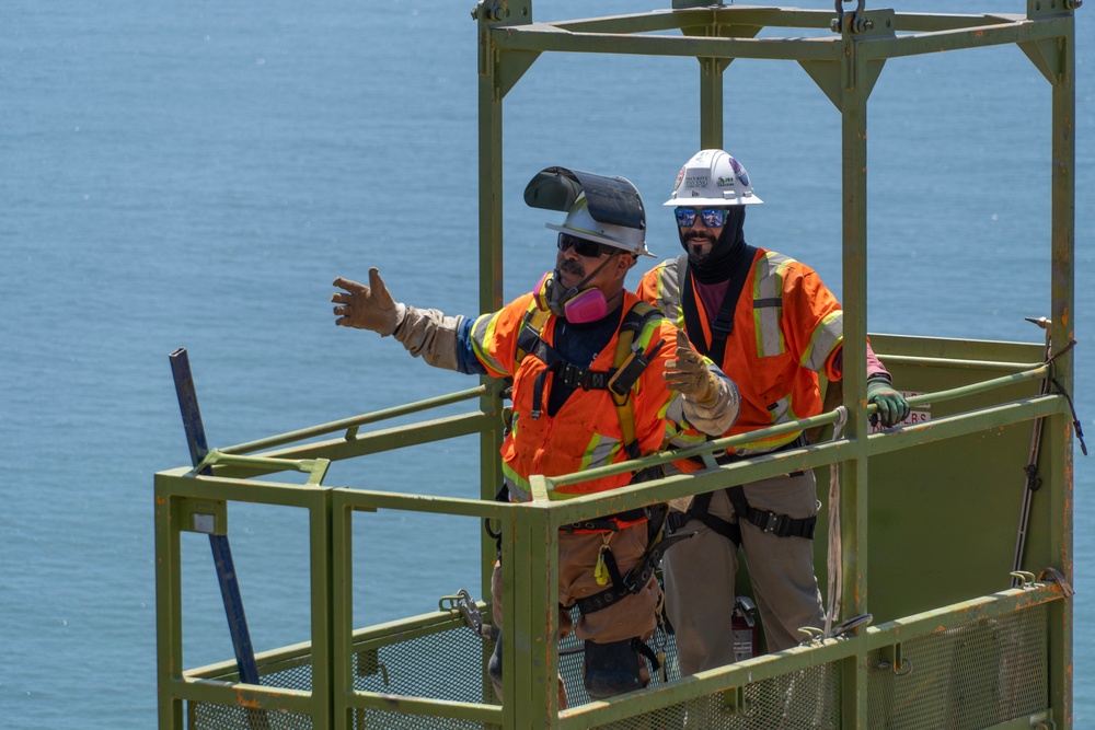 USACE clears debris from final property damaged by 2025 Pacific Palisades Fire.