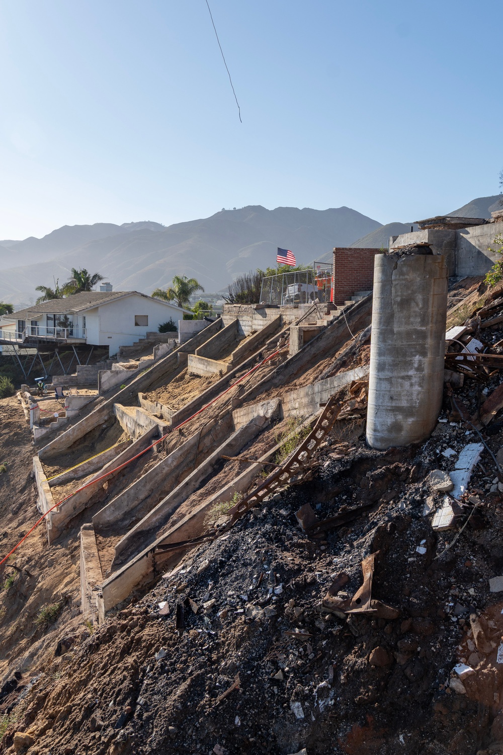 USACE clears debris from final property damaged by 2025 Pacific Palisades Fire.