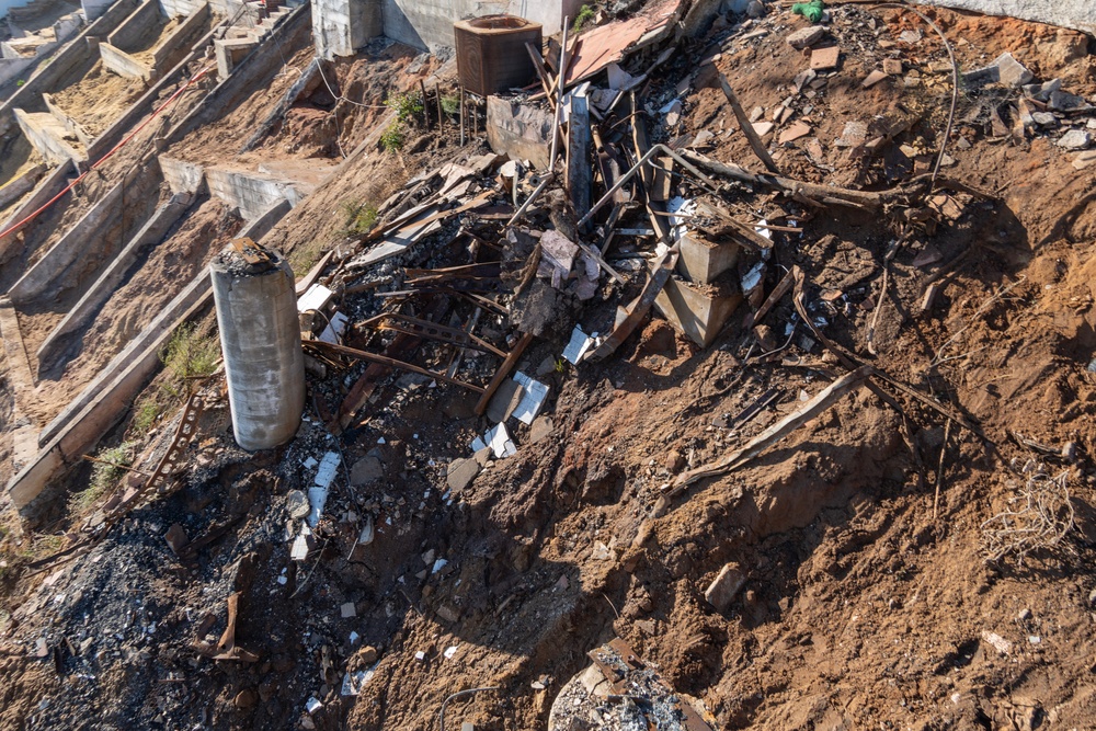 USACE clears debris from final property damaged by 2025 Pacific Palisades Fire.