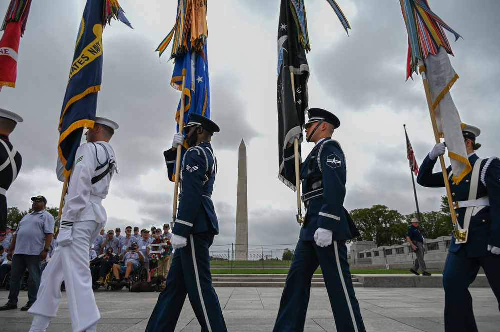 Air Force Band, Joint Service Color Guard perform for Honor Flight veterans