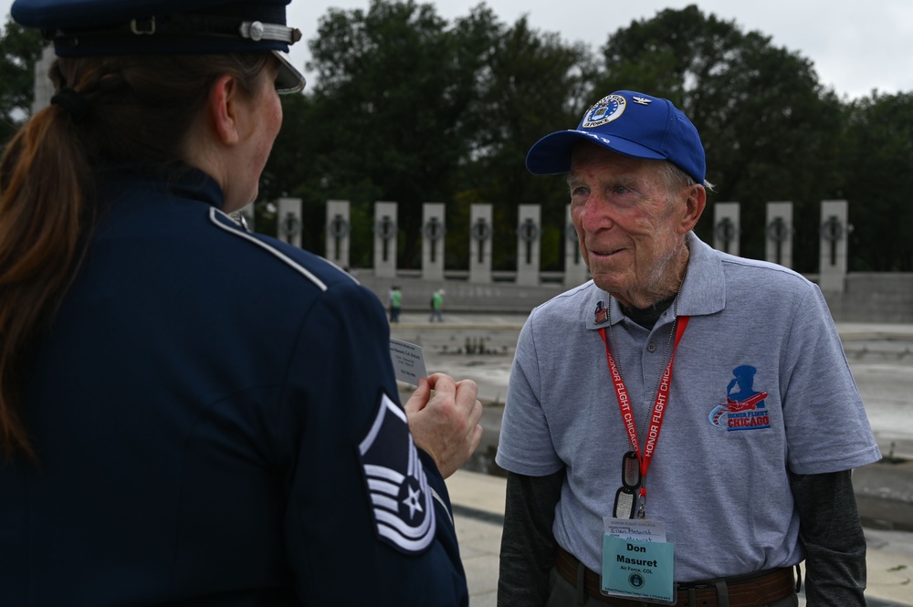 Air Force Band, Joint Service Color Guard perform for Honor Flight veterans