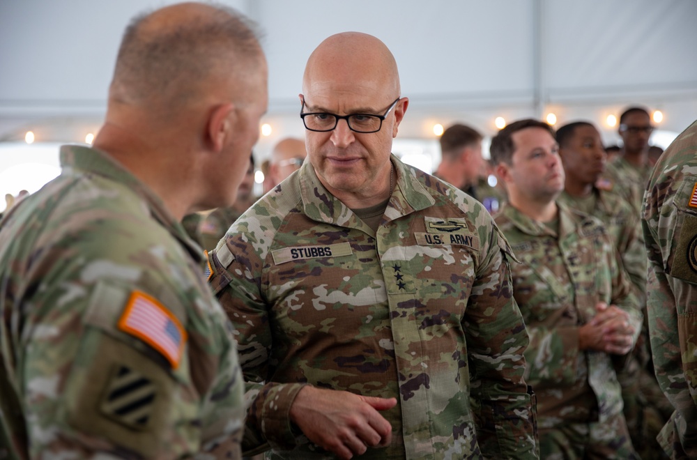 Guard Leaders Engage Service Members of D.C. Safe and Beautiful Task Force