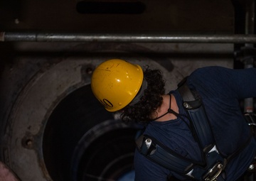 PSNS Workers and Contractors Work to get Reagan Ready