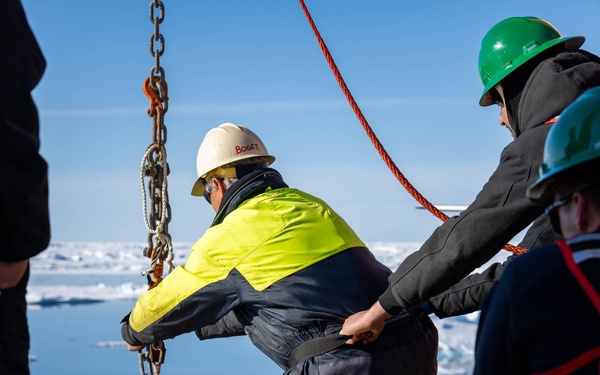 U.S. Coast Guard Cutter Healy continues Arctic Mobile Observing System operations in Arctic Ocean