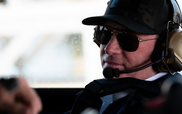 SECNAV Visits Naval Special Warfare Command