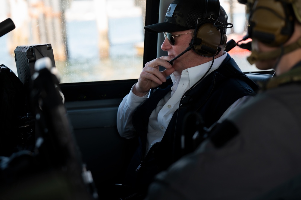 SECNAV Visits Naval Special Warfare Command