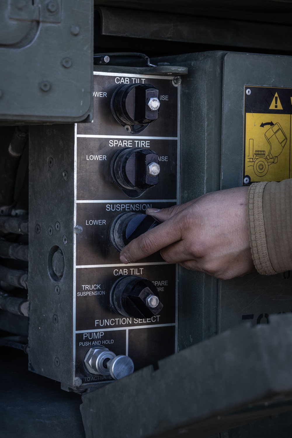 AE25 | 2/14 Conducts a HIMARS Dry-Fire in Kotzebue