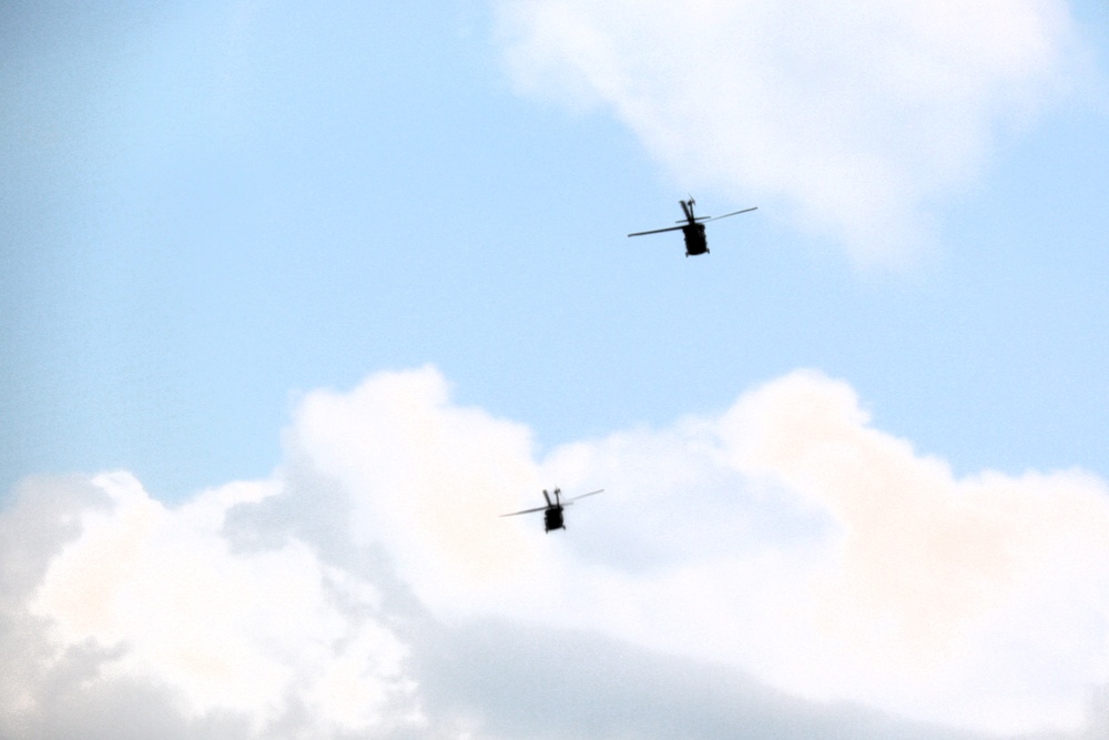 Fort Knox Black Hawks, Chinooks support 78th Training Division CSTX 78-25-02 at Fort McCoy