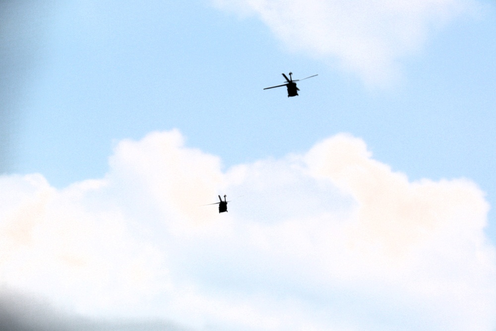 Fort Knox Black Hawks, Chinooks support 78th Training Division CSTX 78-25-02 at Fort McCoy
