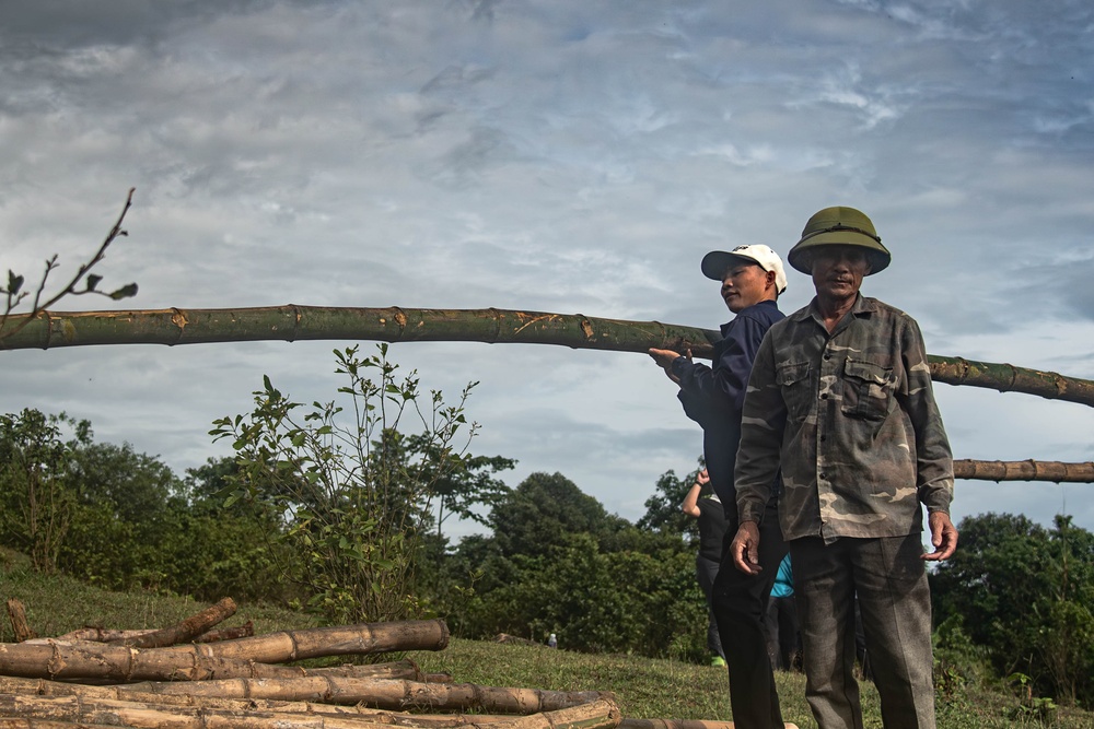 Recovery Team 1 prepare for their mission in Vietnam: 25-3VN