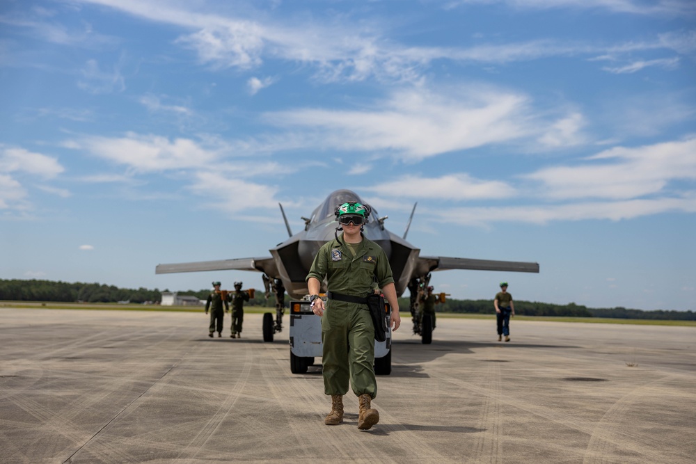 BF-1 Returns to MCAS Beaufort