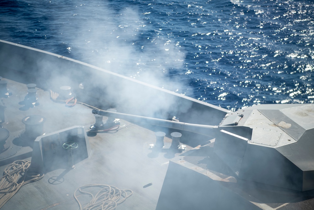 USS John P Murtha conducts live fire gunnery exercises