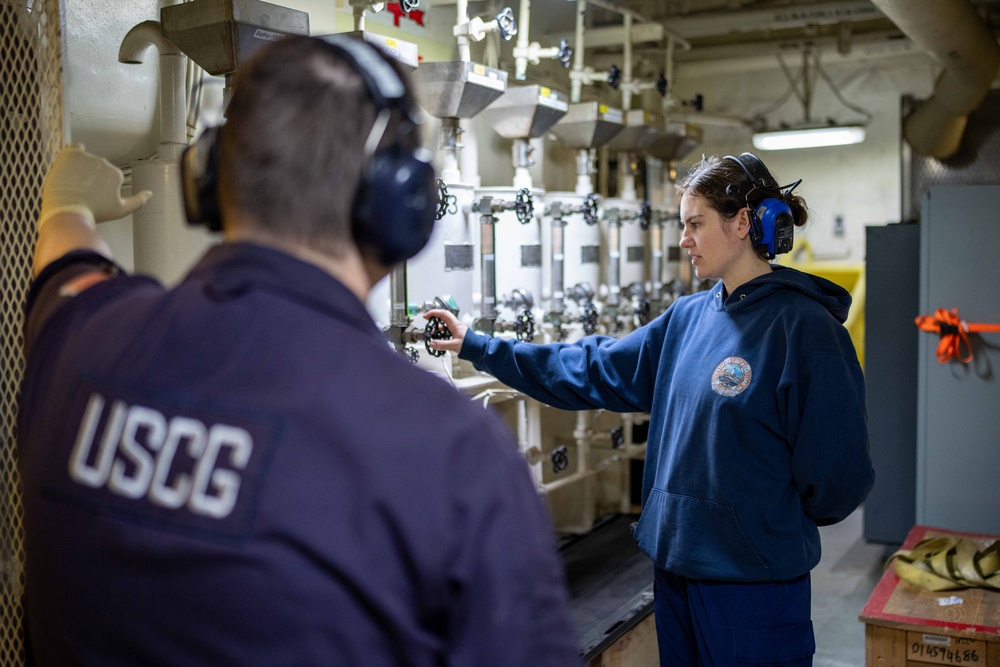 U.S. Coast Guard Cutter Healy conducts training in Bering Strait
