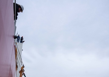 U.S. Coast Guard Cutter Healy conducts training in Bering Strait