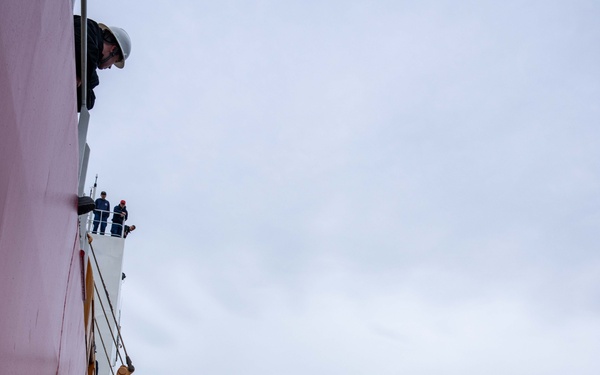 U.S. Coast Guard Cutter Healy conducts training in Bering Strait