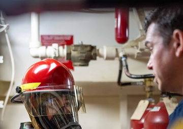 U.S. Coast Guard Cutter Healy conducts training in Bering Strait