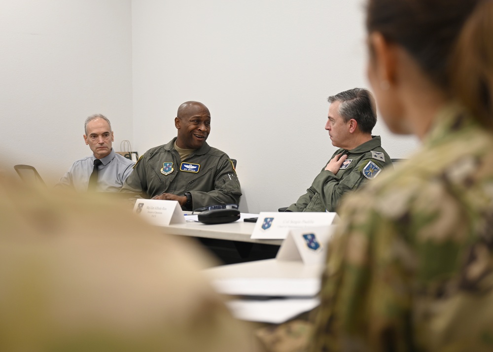 U.S., Chilean Air Force in A2A talks 2025
