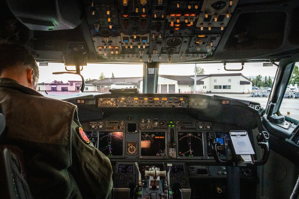 AE25 | VMR-1 Transport Marines During Artic Edge 2025