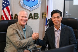 Senior mentors bring experience to execution in allied exercises