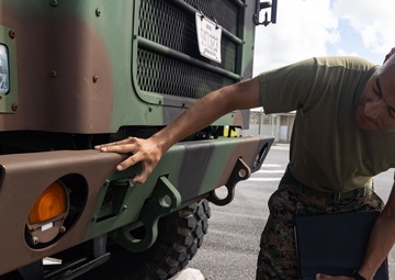5th ANGLICO conducts preventative maintenance checks and services on vehicles