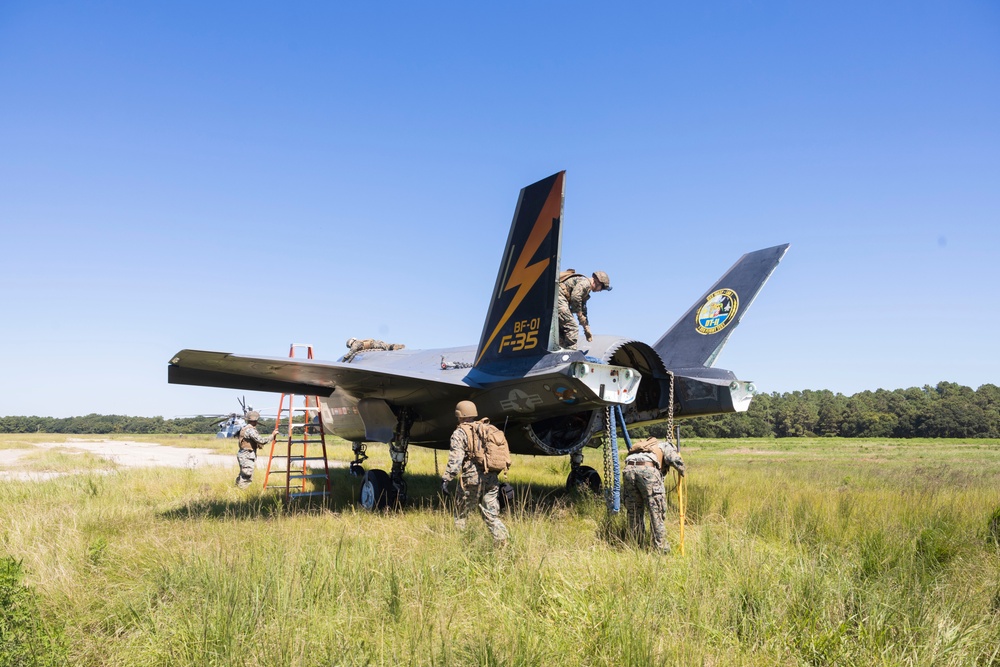 U.S. Marines with Marine Heavy Helicopter Squadron (HMH) 461 transport F-35B Lightning II to Marine Corps Air Station Beaufort for permanent static display