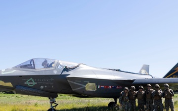 U.S. Marines with Marine Heavy Helicopter Squadron (HMH) 461 transport F-35B Lightning II to Marine Corps Air Station Beaufort for permanent static display