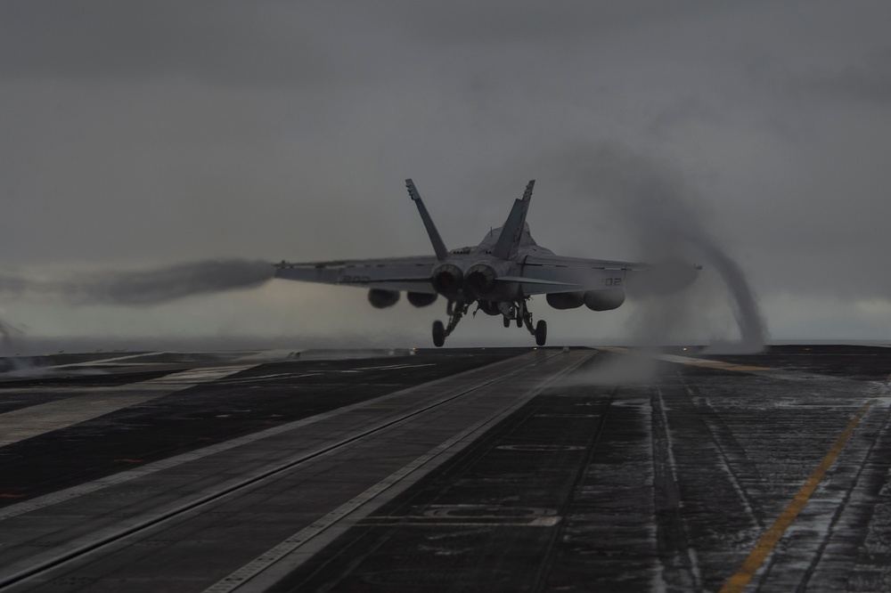 Abraham Lincoln conducts flight operations