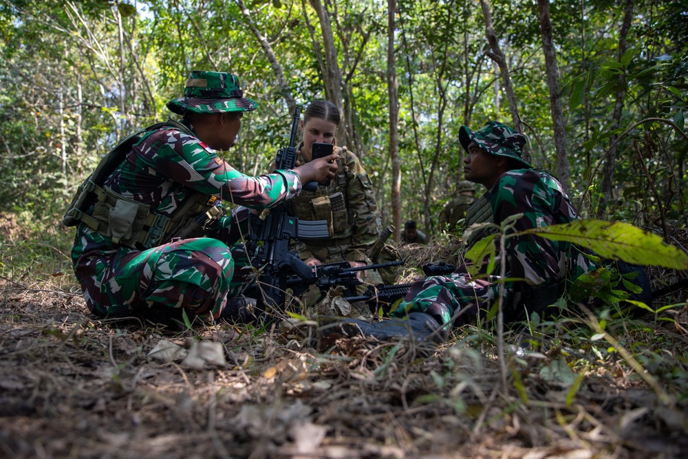 Garuda Shield holds it's annual exercise between the Indonesian National Armed Forces and U.S. Military