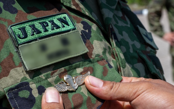 SGS Senior Leaders Pin Airborne Wings