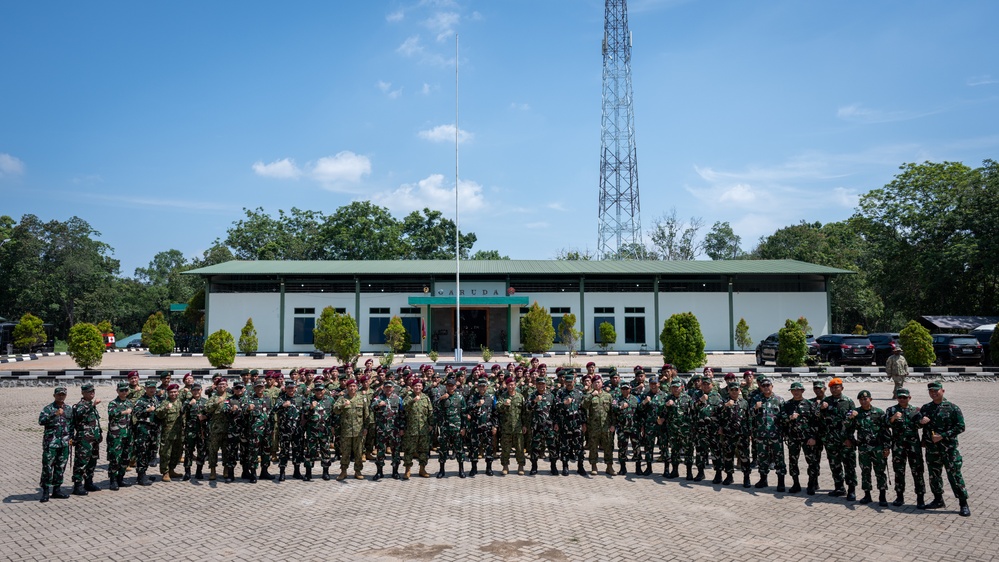 SGS Senior Leaders Pin Airborne Wings