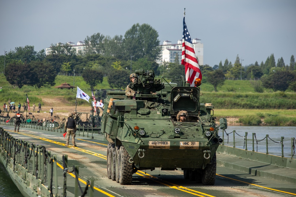 2ID and ROK Army Conduct Combined Wet Gap Crossing Training for UFS25.