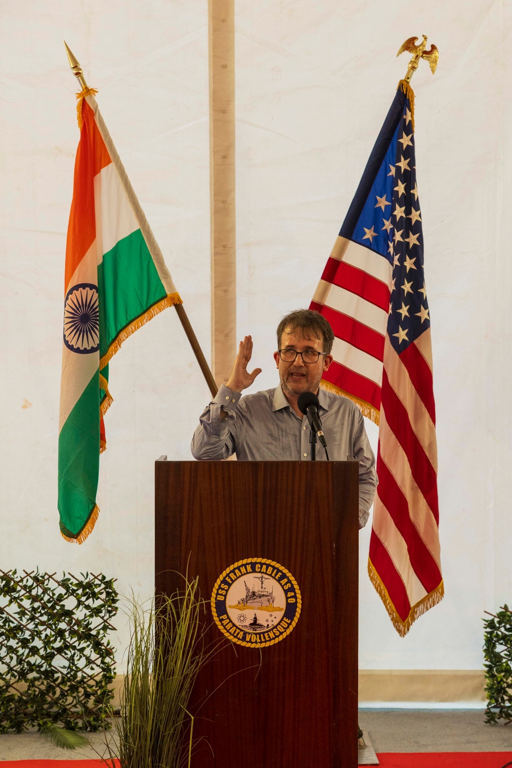 USS Frank Cable (AS 40) hosts distinguished visitors in Chennai, India
