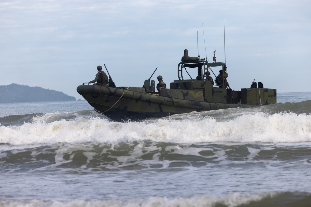 Ex Alon 25: U.S. Marines with MRF-D 25.3, Philippine Marines, Australian Army take part in Amphibious Assault rehearsal
