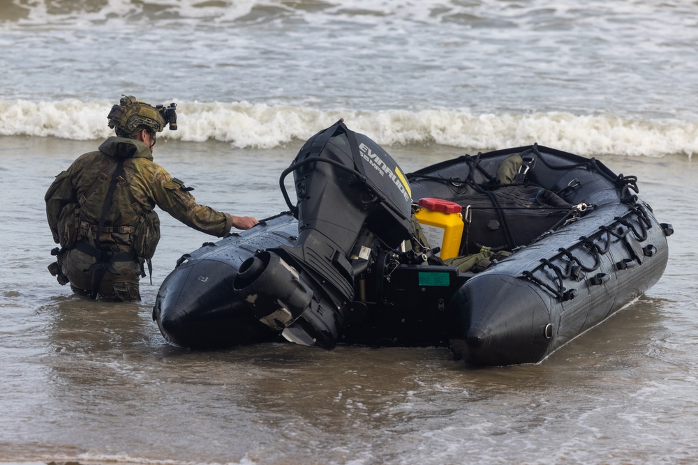 Ex Alon 25: U.S. Marines with MRF-D 25.3, Philippine Marines, Australian Army take part in Amphibious Assault rehearsal